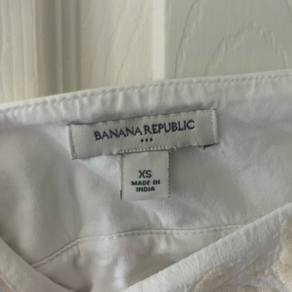 Banana Republic white tank - Picture 4 of 5